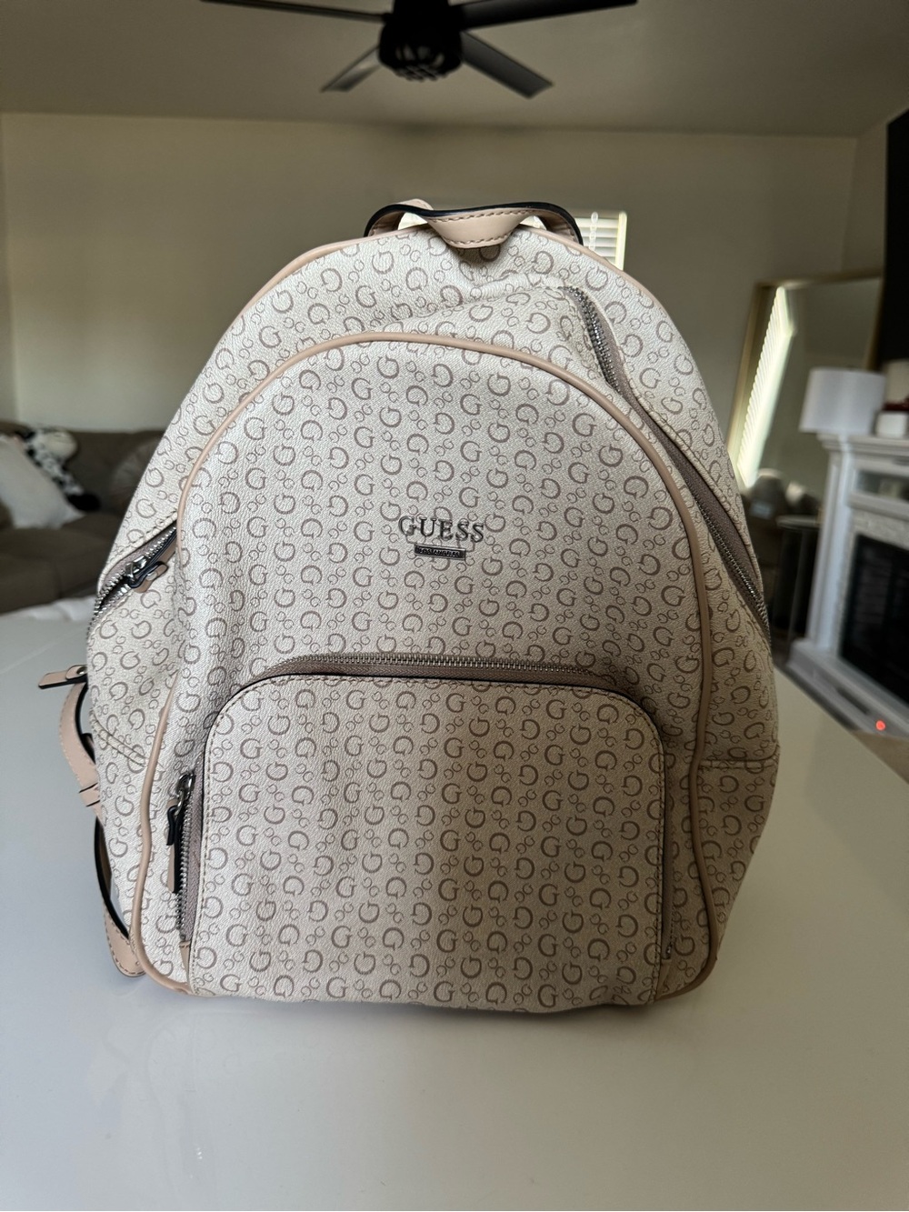 GUESS Backpack Brown / Beige